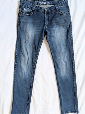 Mens Glu Jeans Pants Slim Fit Distressed Blue Denim Medium Wash Leather Patch